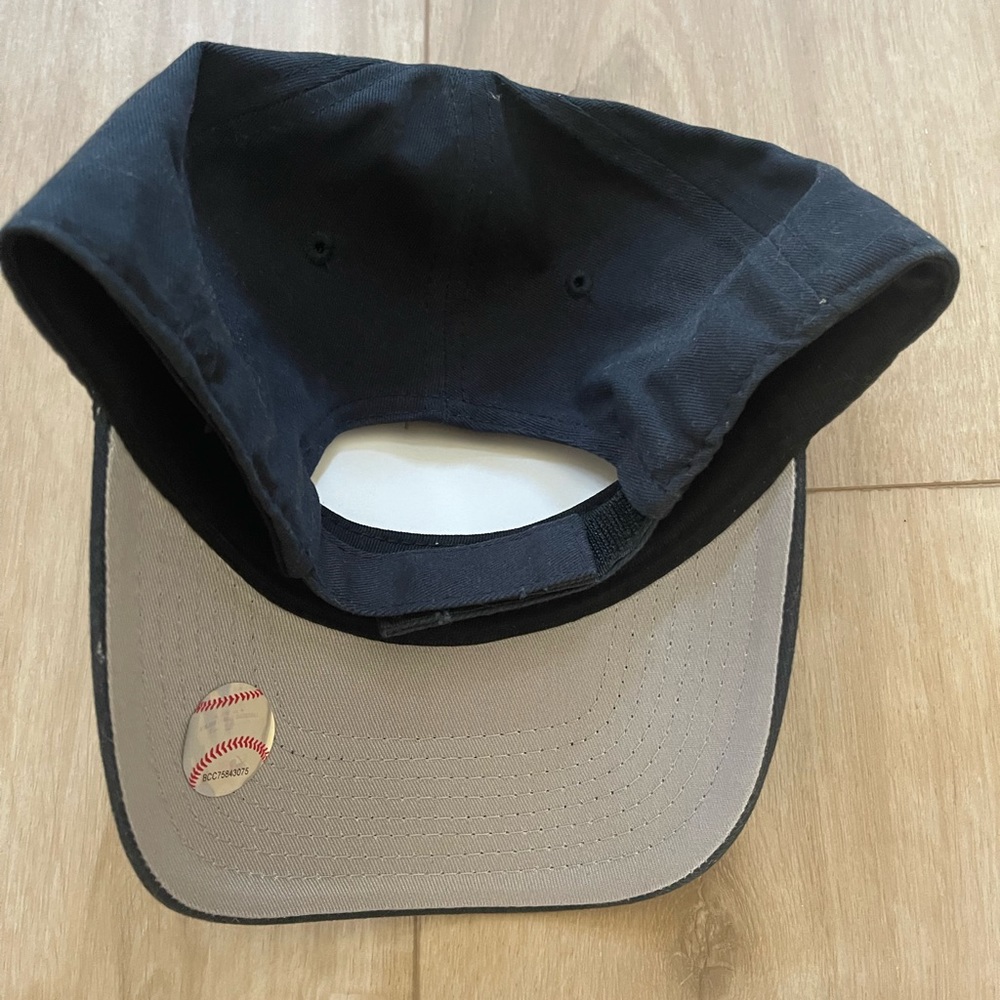 NEW Boston Red Sox MLB ‘47 baseball cap - Picture 3 of 4